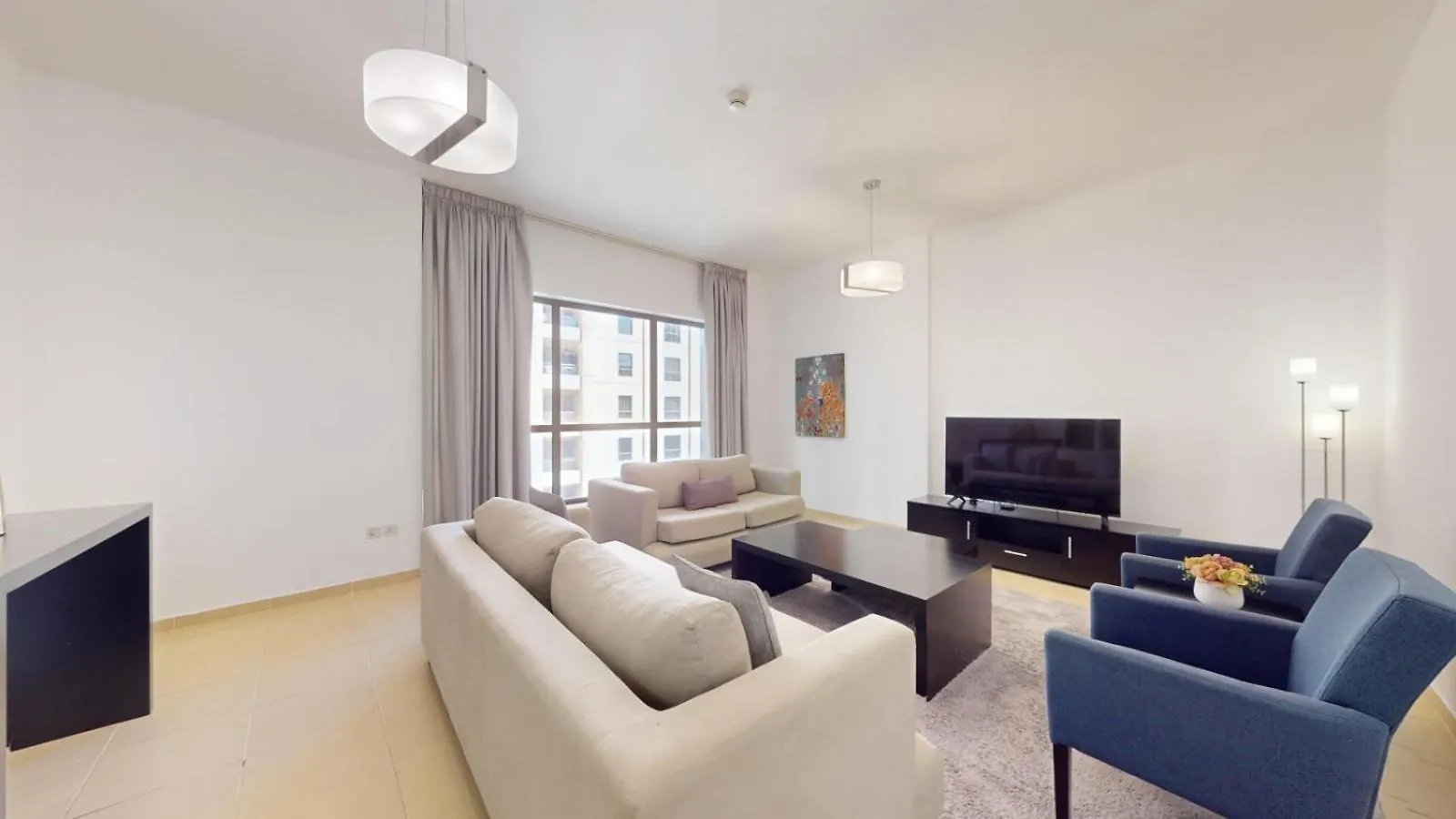 Shams 1 - Classic Three Bedroom Apartment In Jbr Dubai