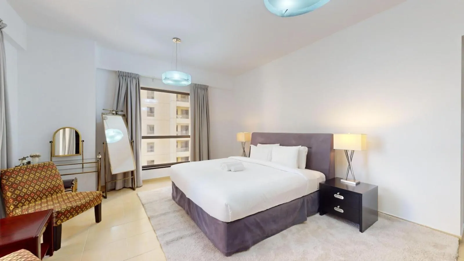 Shams 1 - Classic Three Bedroom Apartment In Jbr Dubai