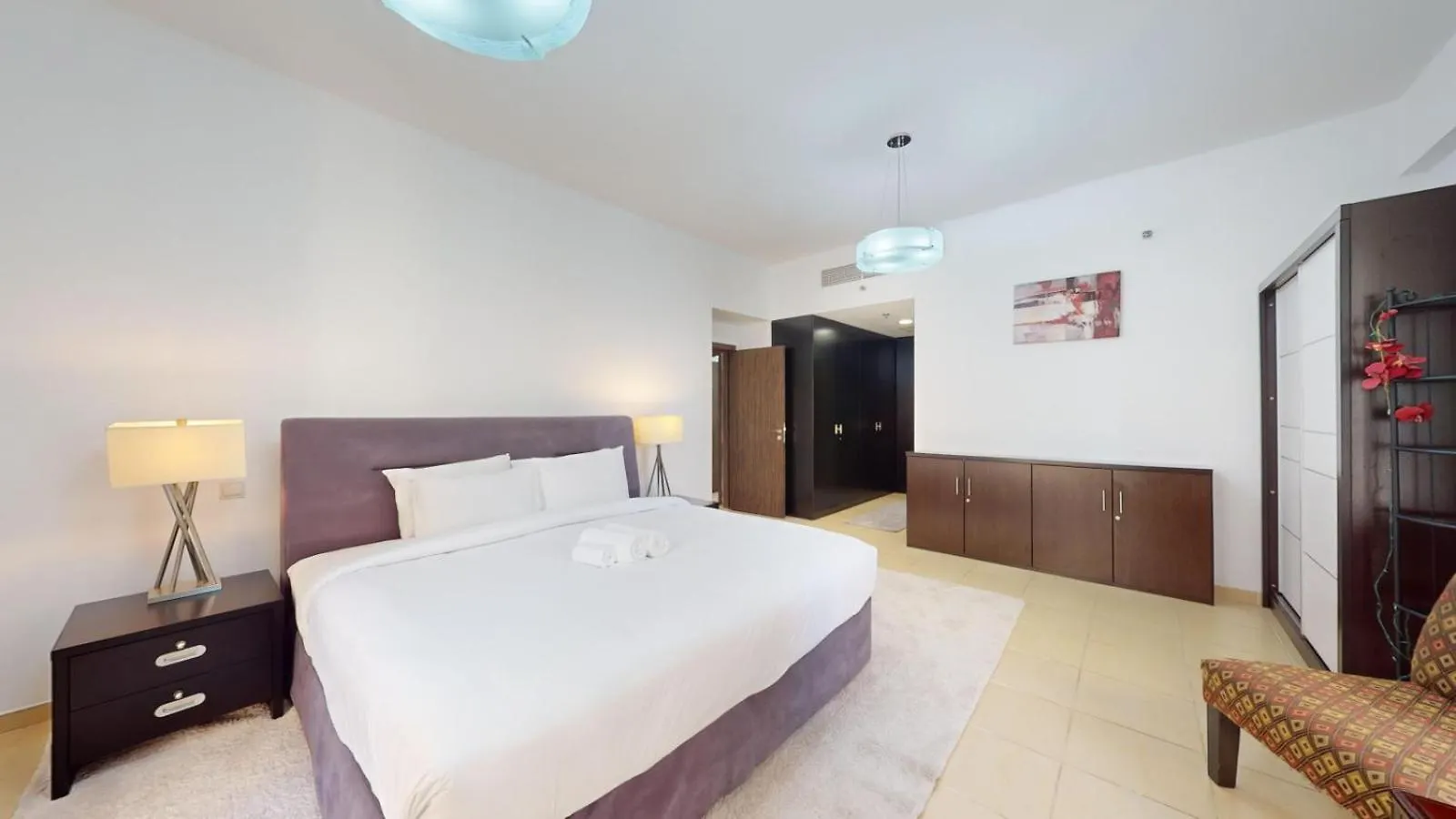 Shams 1 - Classic Three Bedroom Apartment In Jbr Dubai