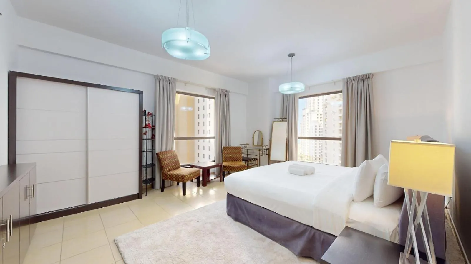 Shams 1 - Classic Three Bedroom Apartment In Jbr Dubai